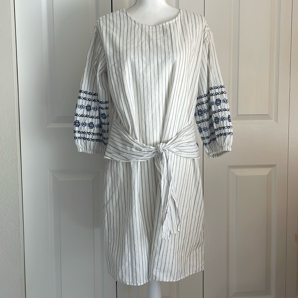a.n.a. Women’s SZ M Tall Ivory Stripe 3/4 Embroidered Sleeve Lined Dress NWT